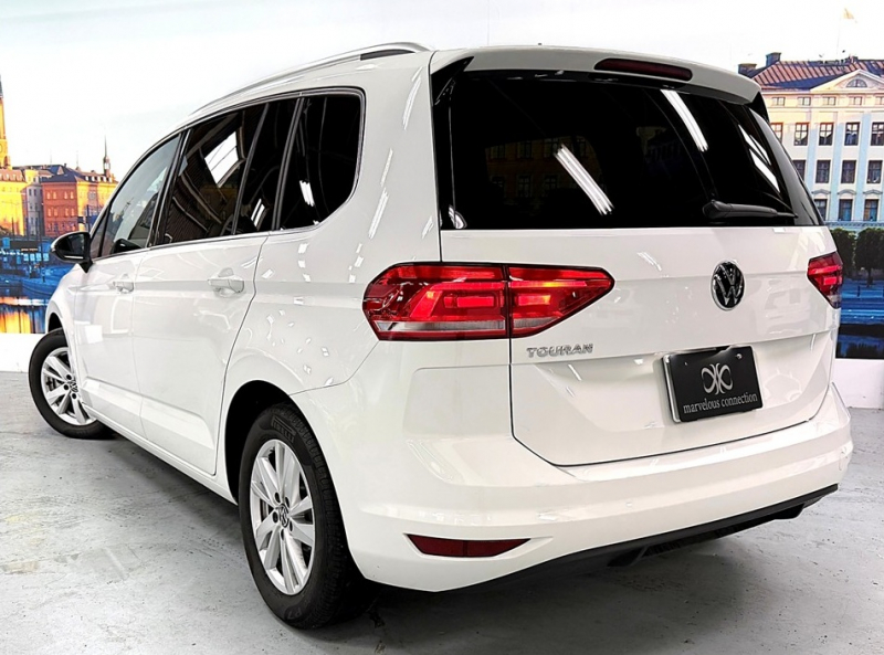 フォルクスワーゲン ゴルフトゥーラン TSIコンフォートライン　LED/ACC/純正ナビ/ETC/バックカメラ/クルコン/ワンオーナー 中古車