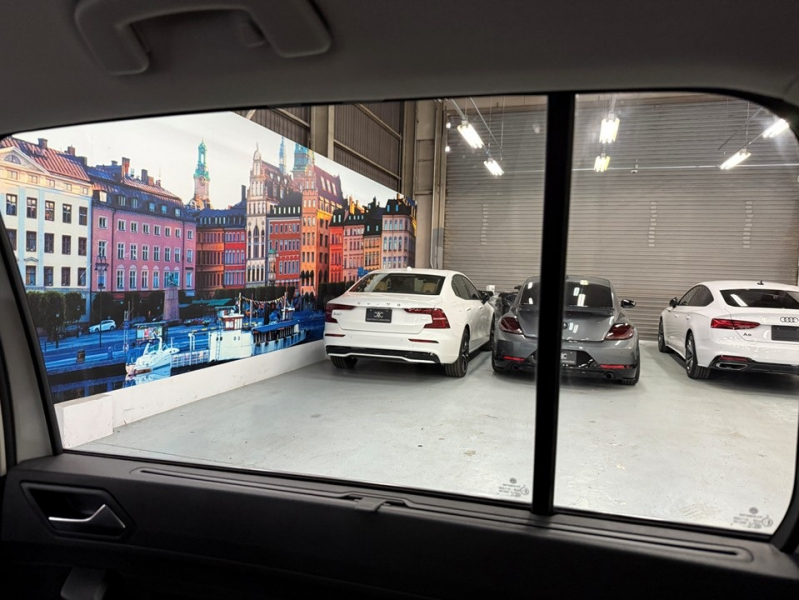 フォルクスワーゲン ゴルフトゥーラン TSIコンフォートライン　LED/ACC/純正ナビ/ETC/バックカメラ/クルコン/ワンオーナー 中古車