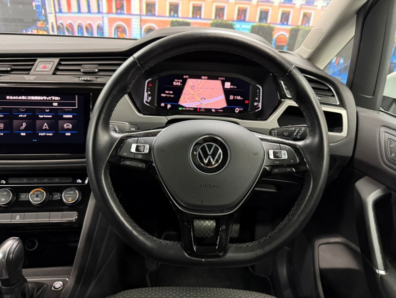 フォルクスワーゲン ゴルフトゥーラン TSIコンフォートライン　LED/ACC/純正ナビ/ETC/バックカメラ/クルコン/ワンオーナー 中古車