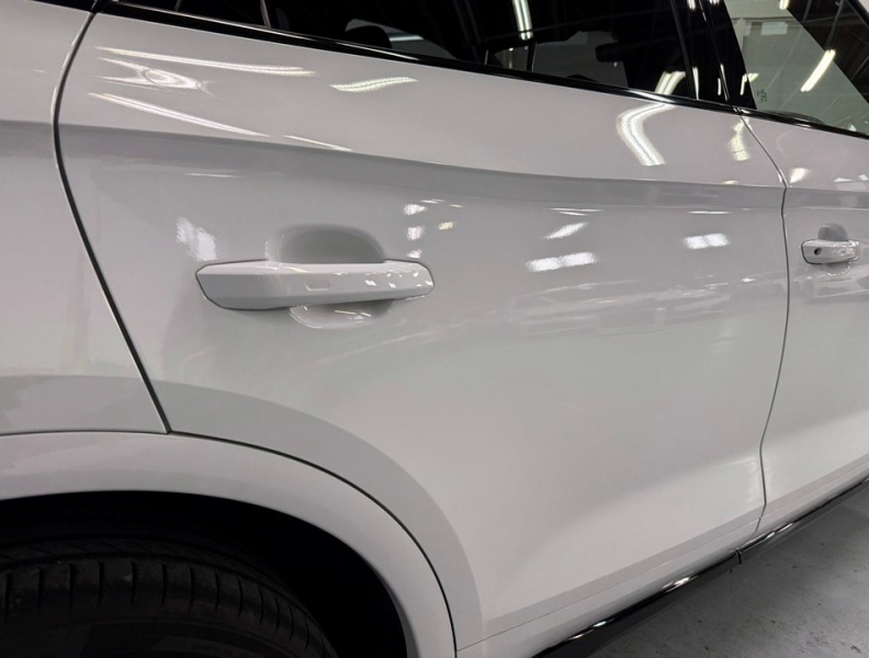 アウディ Q5 スポーツバック40TDIクワトロSライン 4WD　1オーナー/ブラックPKG/オプション19AW/ACC/レーンアシスト 中古車