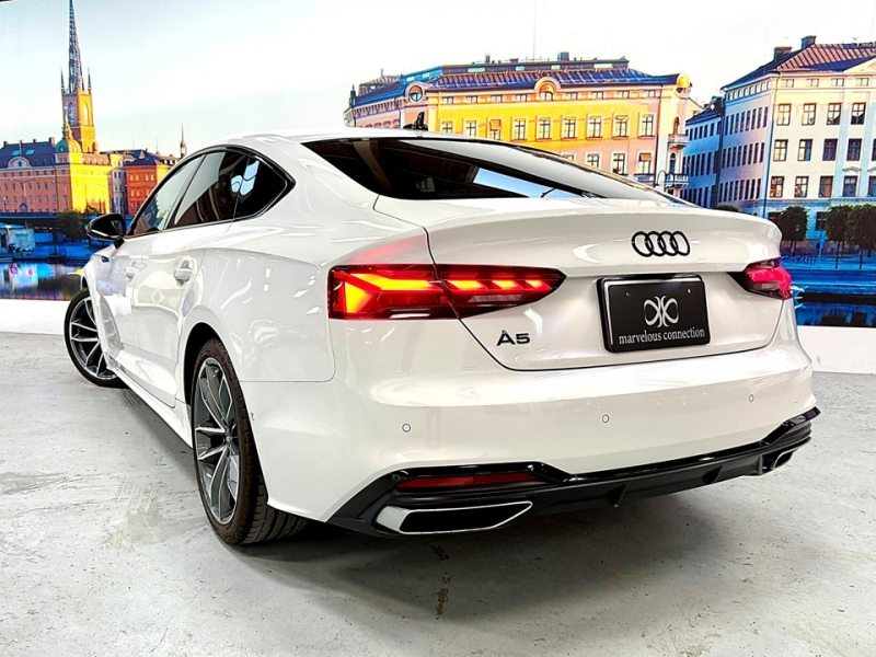 アウディ A5 スポーツバック ブラックスタイルプラス 限定車/ワンオーナー/マトリクスLED/ETC 純正AW/ワイヤレスチャージング 中古車