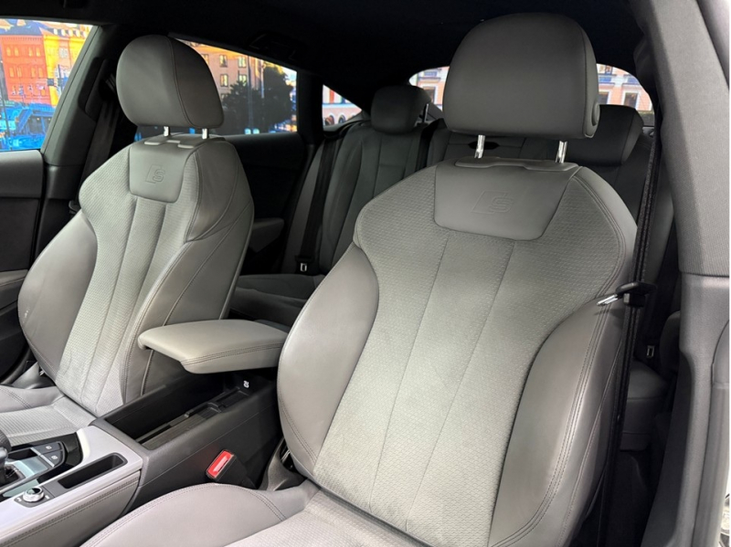 アウディ A5 スポーツバック ブラックスタイルプラス 限定車/ワンオーナー/マトリクスLED/ETC 純正AW/ワイヤレスチャージング 中古車