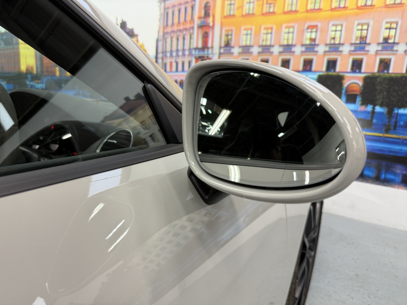 ポルシェ 718スパイダー PDK 中古車