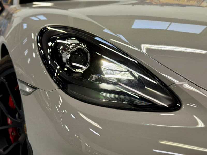 ポルシェ 718スパイダー PDK 中古車