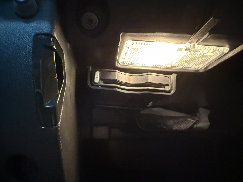 ボルボ V40 D4インスクリプション ディーゼルターボ 中古車