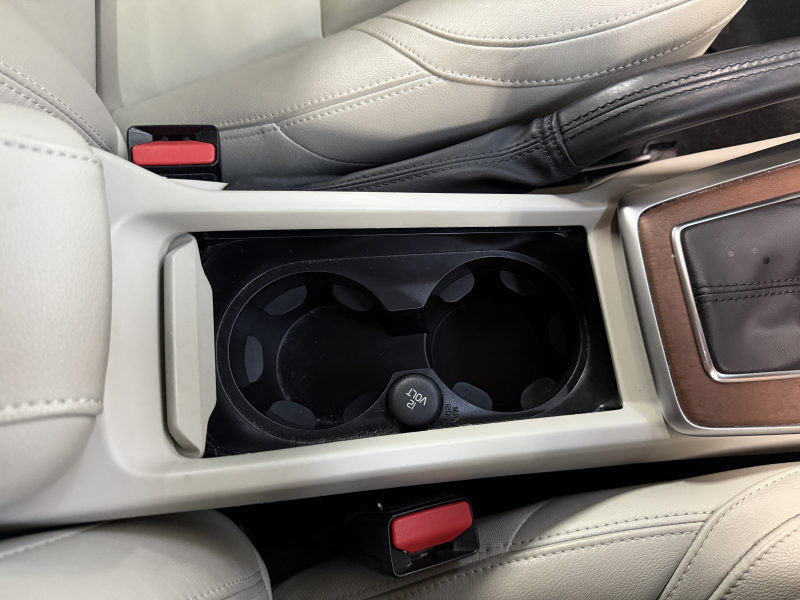 ボルボ V40 D4インスクリプション ディーゼルターボ 中古車