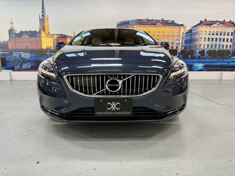 ボルボ V40 D4インスクリプション ディーゼルターボ 中古車