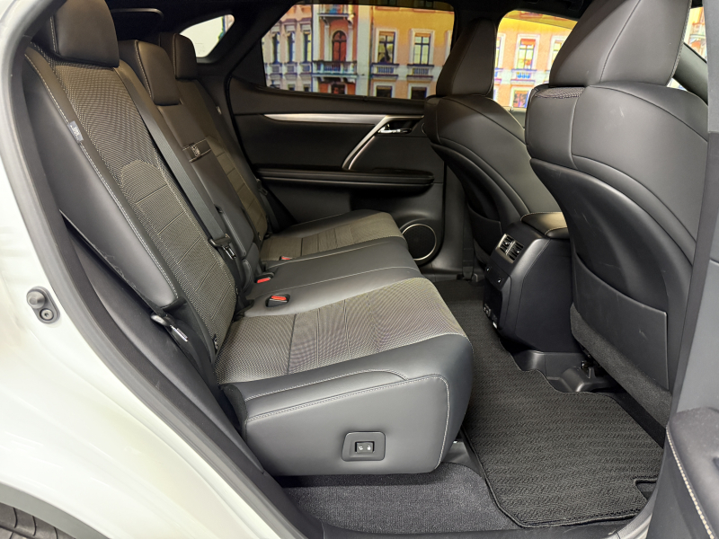 レクサス(US) RX 450h Fスポーツ 4WD　SR/マクレビ/本革/3眼LED/HUD/後期型/禁煙車/スポーツマフラー 中古車