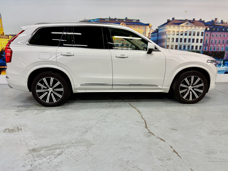 ボルボ XC90 D5 AWD インスクリプション 4WD 中古車