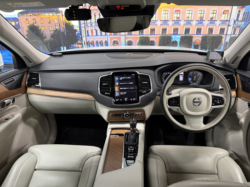 ボルボ XC90 D5 AWD インスクリプション 4WD 中古車