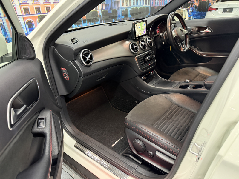 メルセデスベンツ GLA GLA250 4ﾏﾁｯｸ　4WD AMGライン/4WD/禁煙/レーダーセーフティ/シートヒーター/ドラレコ/ナビ/Bカメラ/パワーシート 中古車