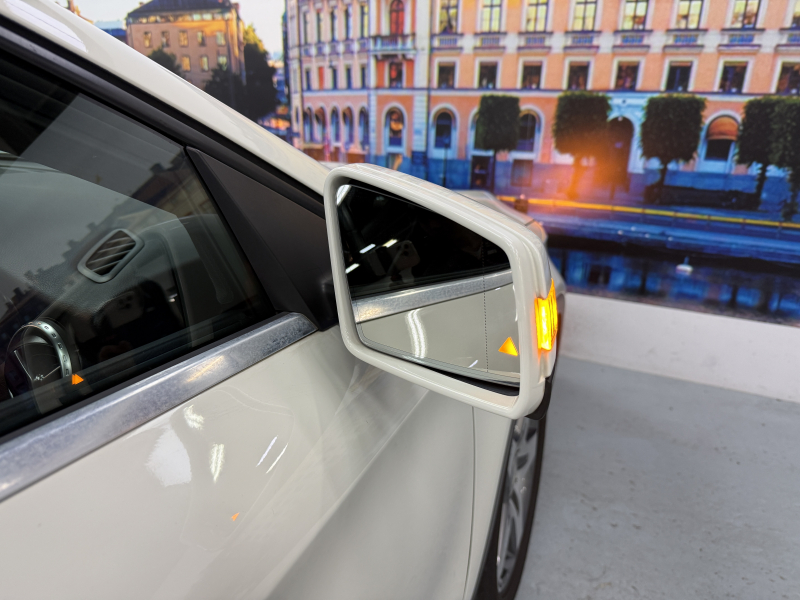 メルセデスベンツ GLA GLA250 4ﾏﾁｯｸ　4WD AMGライン/4WD/禁煙/レーダーセーフティ/シートヒーター/ドラレコ/ナビ/Bカメラ/パワーシート 中古車