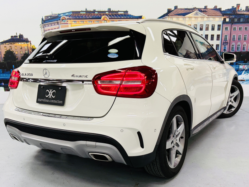 メルセデスベンツ GLA GLA250 4ﾏﾁｯｸ　4WD AMGライン/4WD/禁煙/レーダーセーフティ/シートヒーター/ドラレコ/ナビ/Bカメラ/パワーシート 中古車