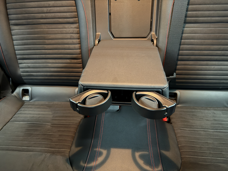 メルセデスベンツ GLA GLA250 4ﾏﾁｯｸ　4WD AMGライン/4WD/禁煙/レーダーセーフティ/シートヒーター/ドラレコ/ナビ/Bカメラ/パワーシート 中古車