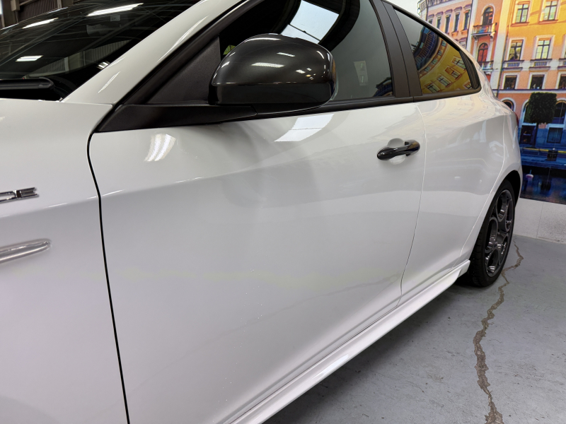 アルファロメオ ジュリエッタ ｳﾞｪﾛｰﾁｪ 中古車