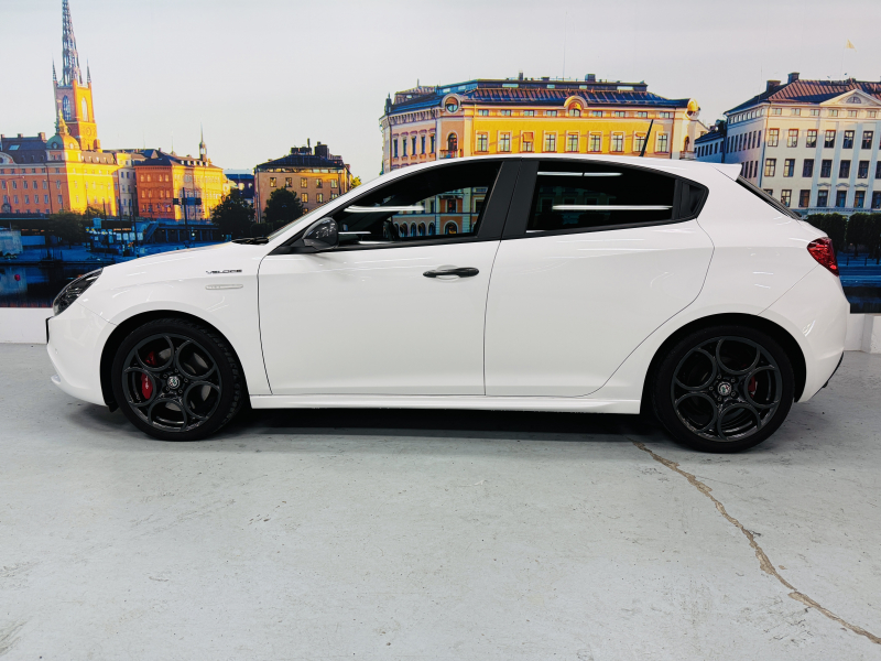 アルファロメオ ジュリエッタ ｳﾞｪﾛｰﾁｪ 中古車