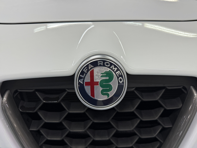 アルファロメオ ジュリエッタ ｳﾞｪﾛｰﾁｪ 中古車