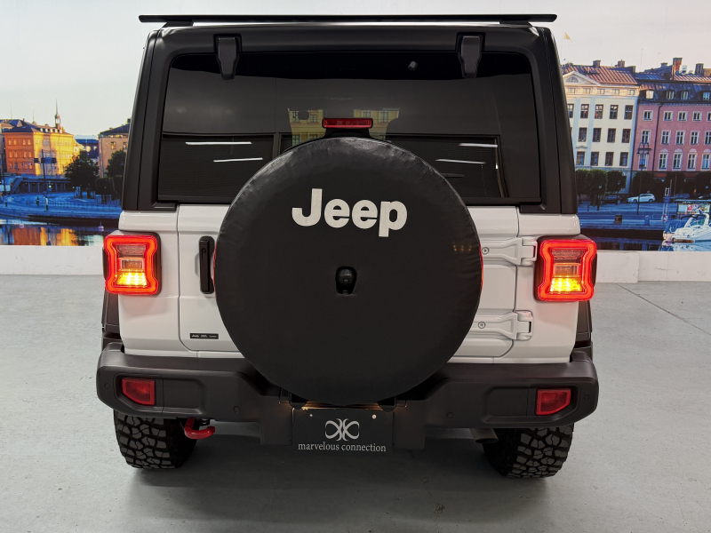 ジープ ラングラー アンリミテッド ルビコン 4WD 中古車