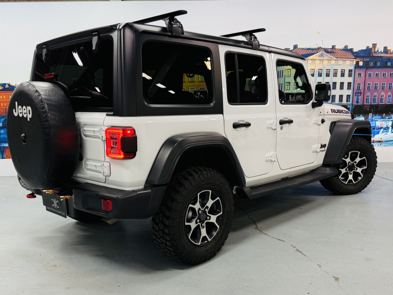 ジープ ラングラー アンリミテッド ルビコン 4WD 中古車