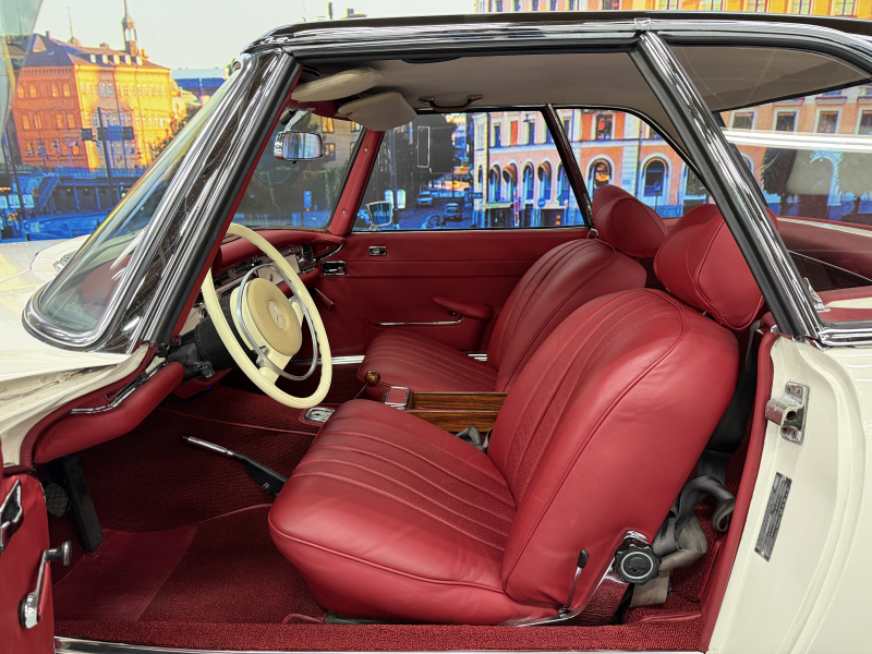 メルセデスベンツ SLクラス 280SL 中古車