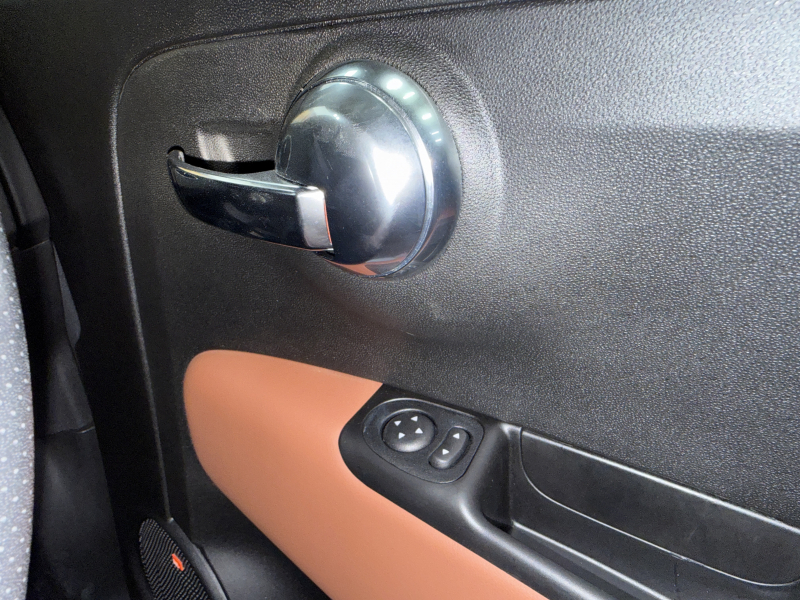 アバルト 595 コンペティツィオーネ 中古車