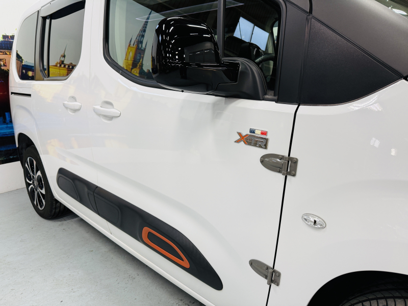 シトロエン ベルランゴ シャインブルーHDi XTRパック 中古車