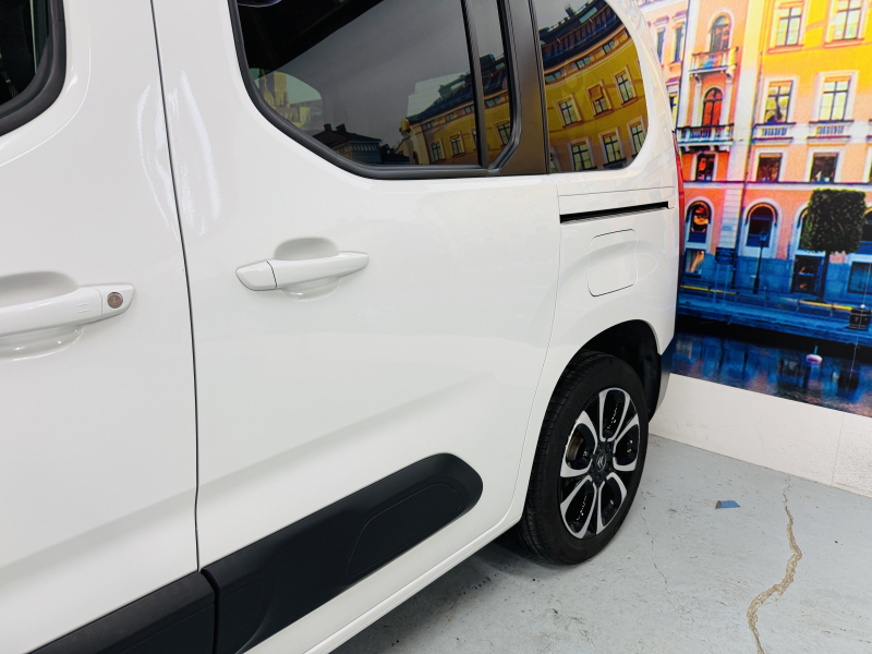 シトロエン ベルランゴ シャインブルーHDi XTRパック 中古車