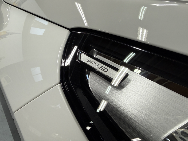 BMW X1 xドライブ20d xラインDCT 4WD　サンルーフ/黒レザー/ACC/ヘッドアップディスプレイ/ シートヒーター/電動シート/ 18インチAW/電動テールゲート /全周囲カメラ/ETC 中古車