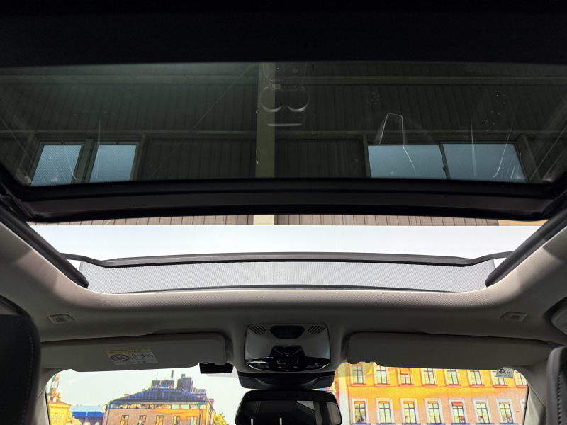 BMW X1 xドライブ20d xラインDCT 4WD　サンルーフ/黒レザー/ACC/ヘッドアップディスプレイ/ シートヒーター/電動シート/ 18インチAW/電動テールゲート /全周囲カメラ/ETC 中古車