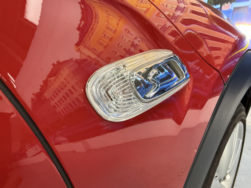 MINI(ミニ) ミニ クーパーS 5ドア　JCWパッケージ/純正ナビ/バックカメラ/パドルシフト/オートライト/オートエアコン/HUD/フォグライト/純正17インチAW/本革ステアリング 中古車