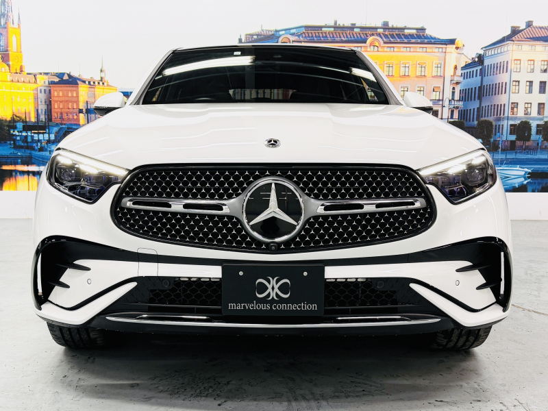 メルセデスベンツ GLCクーペ GLCクーペ220d 4MATIC(ISG)AMG-L MP202401　サンルーフ/レザーエクスクルーシブパッケージ/ブルメスター/AMGラインパッケージ/AppleCarPlay/ヘッドアップディスプレイ/アダプティブクルーズコントロール/ブラインドスポットモニタ/シートヒーター/パワーシート 中古車