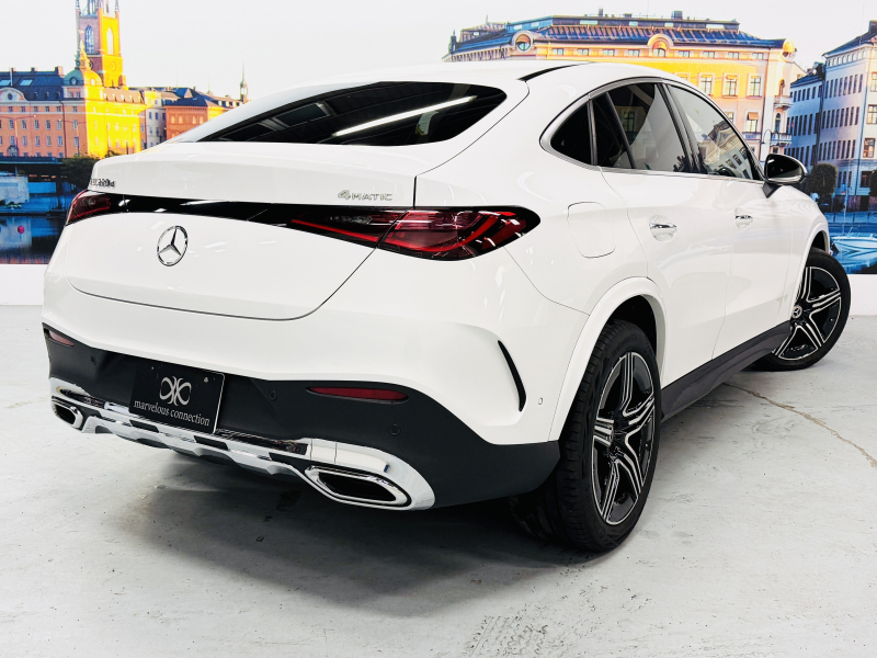 メルセデスベンツ GLCクーペ GLCクーペ220d 4MATIC(ISG)AMG-L MP202401　サンルーフ/レザーエクスクルーシブパッケージ/ブルメスター/AMGラインパッケージ/AppleCarPlay/ヘッドアップディスプレイ/アダプティブクルーズコントロール/ブラインドスポットモニタ/シートヒーター/パワーシート 中古車