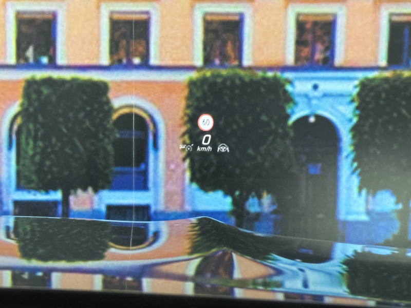 メルセデスベンツ GLB 200d 4MATIC AMGラインPKG 4WD 中古車