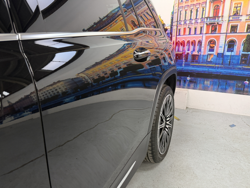 メルセデスベンツ GLB 200d 4MATIC AMGラインPKG 4WD 中古車