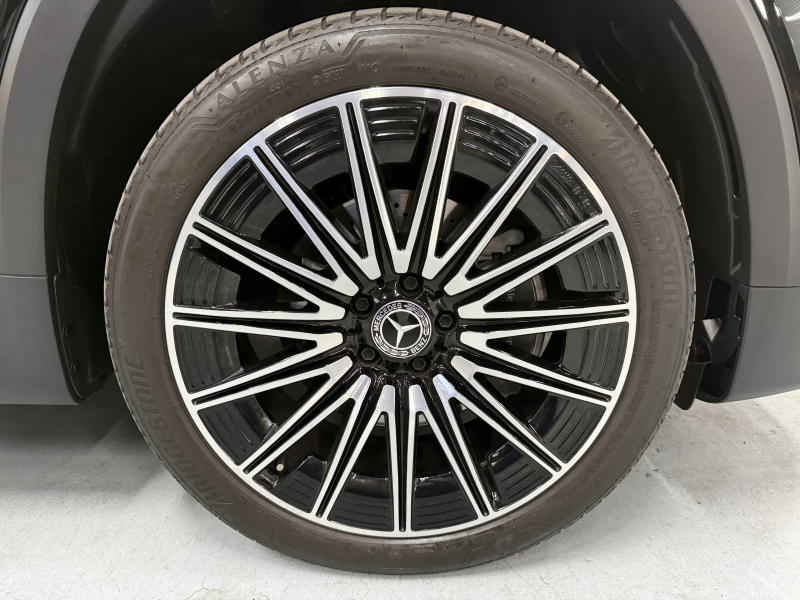 メルセデスベンツ GLB 200d 4MATIC AMGラインPKG 4WD 中古車