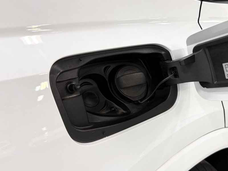 アウディ Q3 スポーツバック ダイナミック エディション 中古車