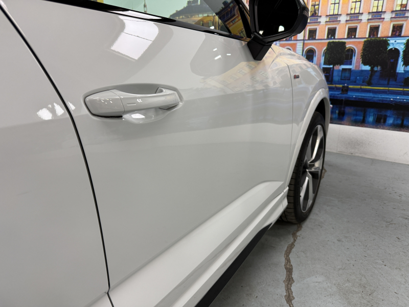 アウディ Q3 スポーツバック ダイナミック エディション 中古車