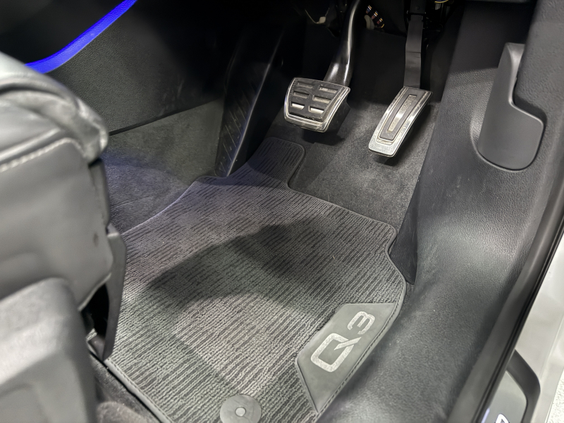 アウディ Q3 スポーツバック ダイナミック エディション 中古車