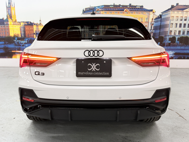 アウディ Q3 スポーツバック ダイナミック エディション 中古車