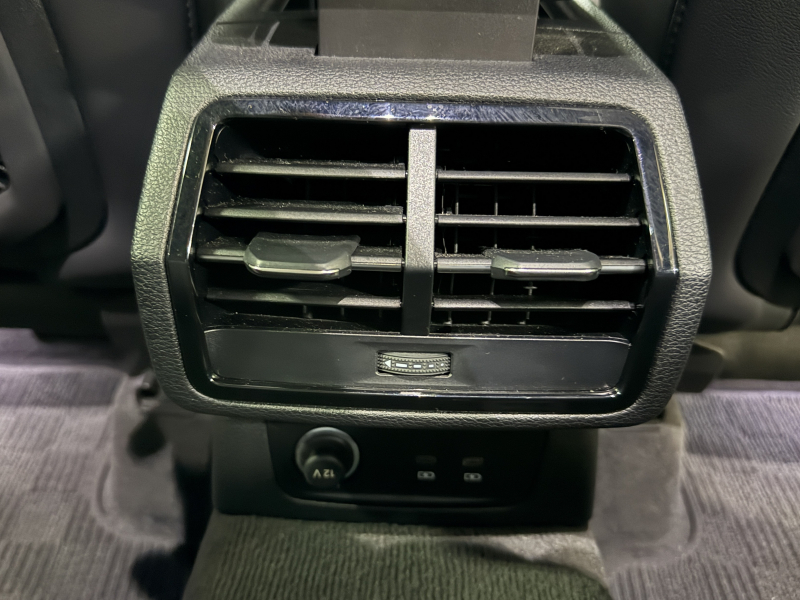 アウディ Q3 スポーツバック ダイナミック エディション 中古車