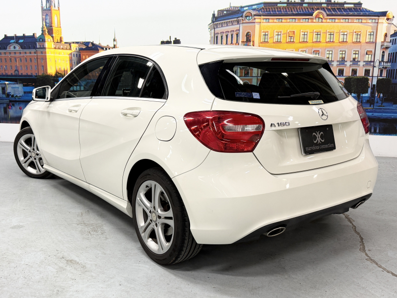 メルセデスベンツ Aクラス A180 中古車