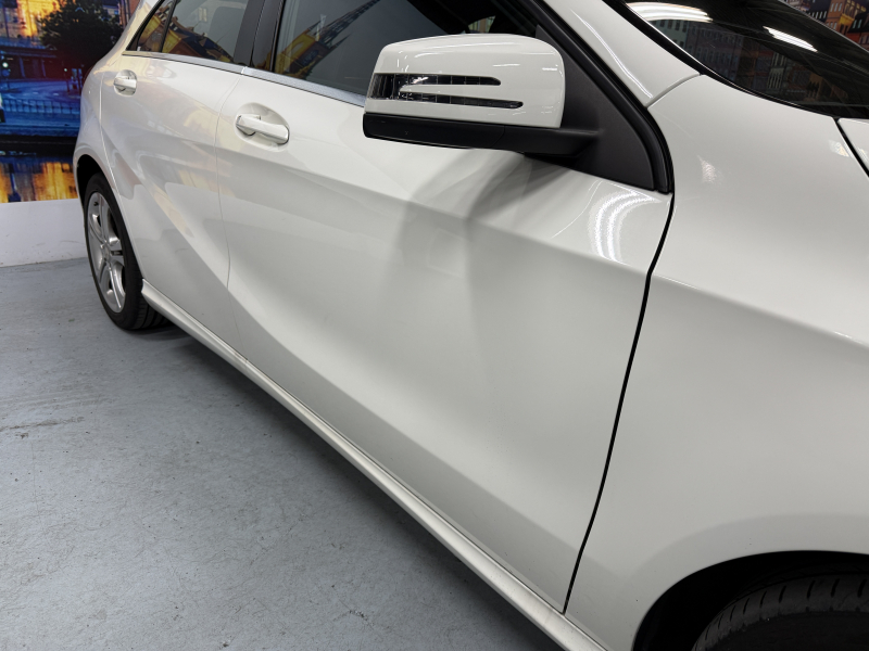 メルセデスベンツ Aクラス A180 中古車