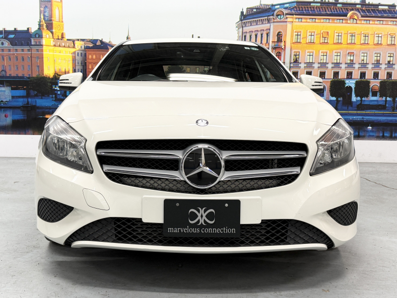 メルセデスベンツ Aクラス A180 中古車