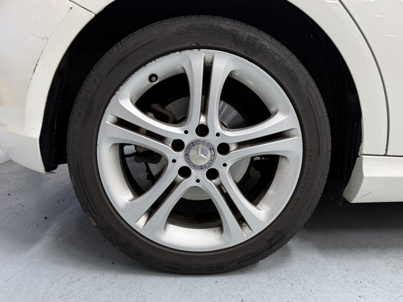 メルセデスベンツ Aクラス A180 中古車