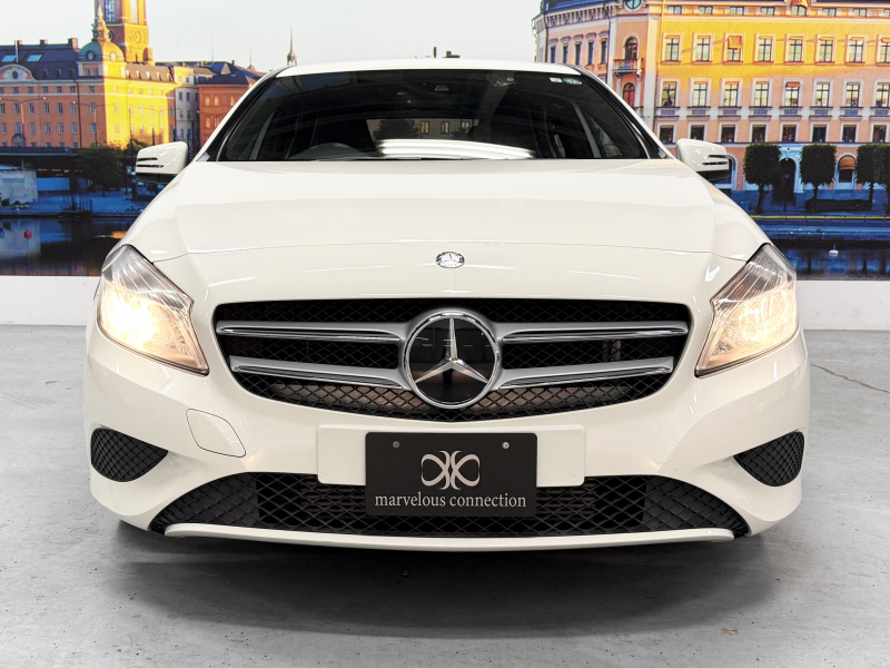 メルセデスベンツ Aクラス A180 中古車