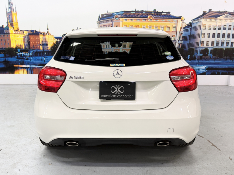 メルセデスベンツ Aクラス A180 中古車