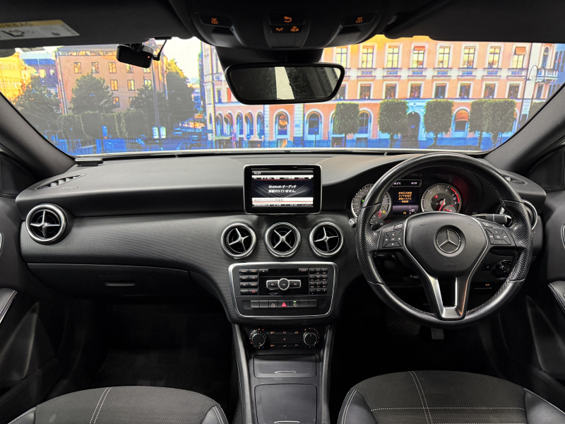 メルセデスベンツ Aクラス A180 中古車