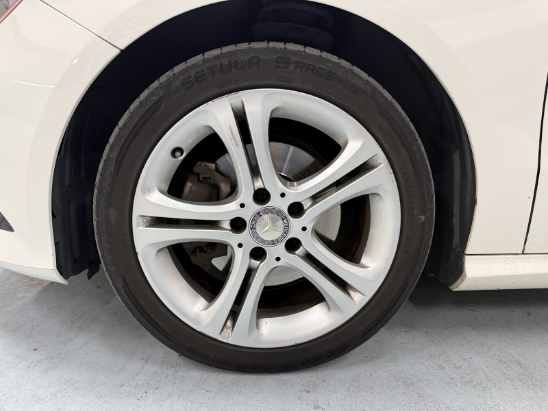 メルセデスベンツ Aクラス A180 中古車