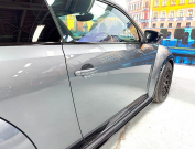 フォルクスワーゲン ザ・ビートル 2.0Rライン マイスター　黒革/エアサス/シートヒーター/禁煙 中古車