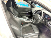 BMW 3シリーズ 320iツーリングMスポーツ　全周囲カメラ/純正18AW/LED/ACC/カープレイ 中古車